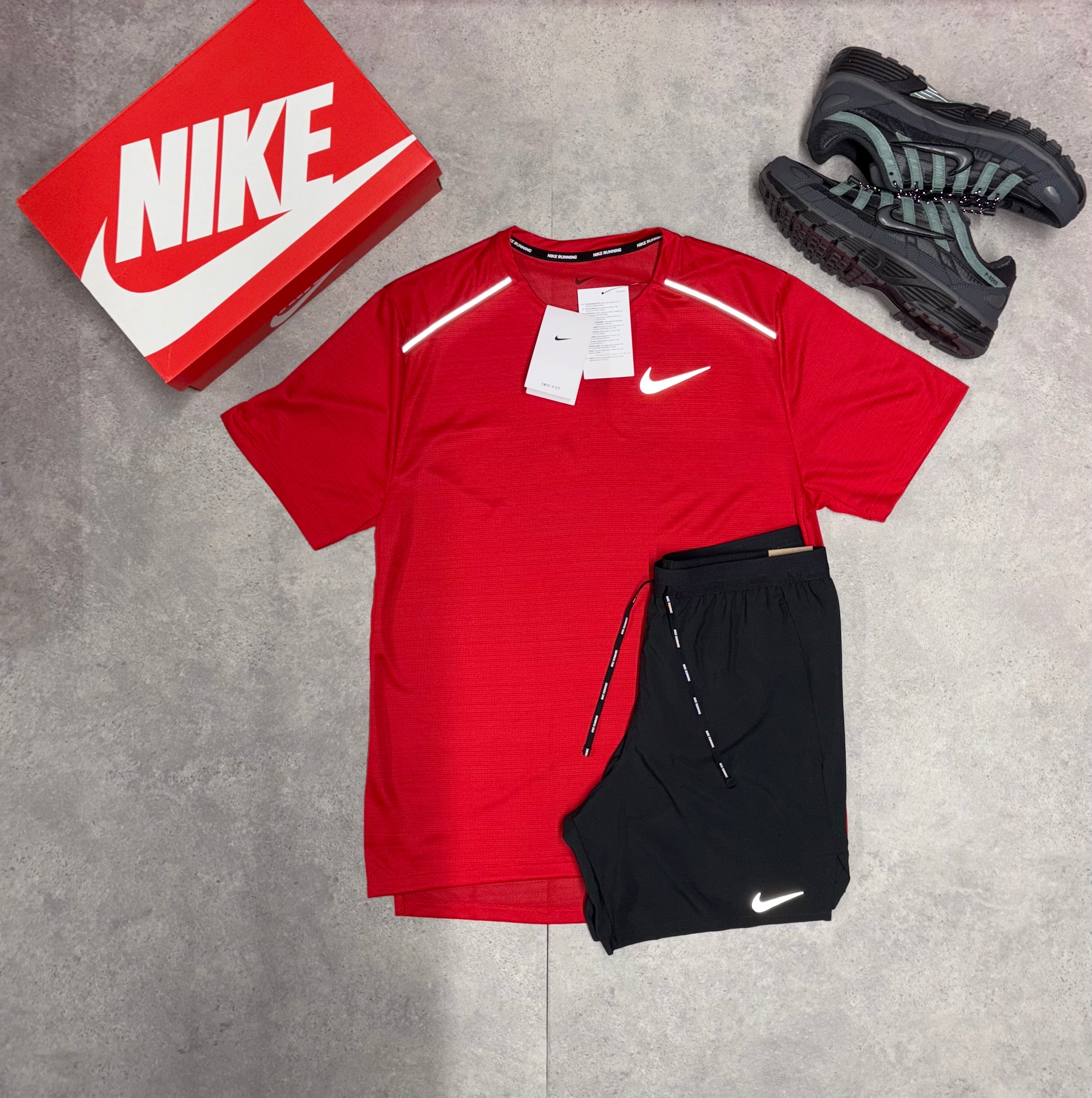Nike Chilli Red T-Shirt And Black Flex Stride Shorts